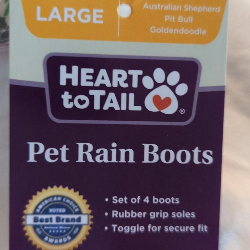 SALE $11 Rain Boots Large. Length 3 1/4